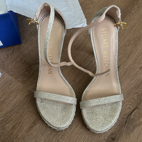 Stuart Weitzman heels - Picture 2 of 7